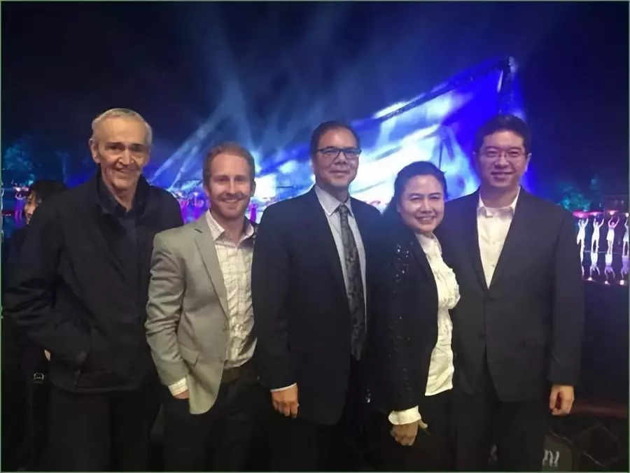 美國全球策略聯(lián)盟CEO David Ganda來訪。希望能將三替領(lǐng)先的家政服務(wù)體系、管理信息系統(tǒng)和家政人才培養(yǎng)體系等引入美國，服務(wù)美國市場。.jpg